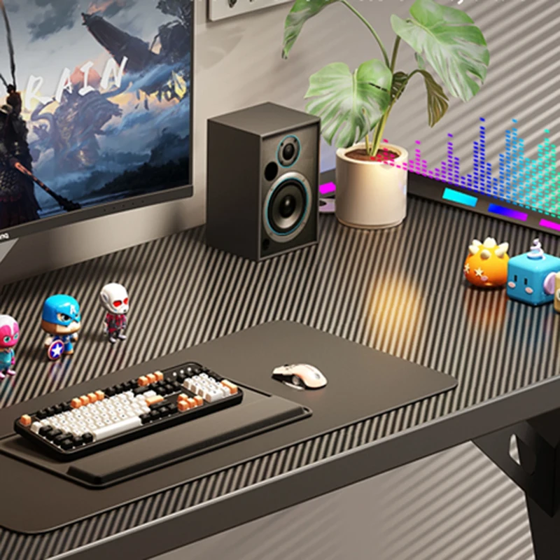 Gamingconsole Computerbureaus  - Desk Setup With Laptop And Monitor recensie en prijs