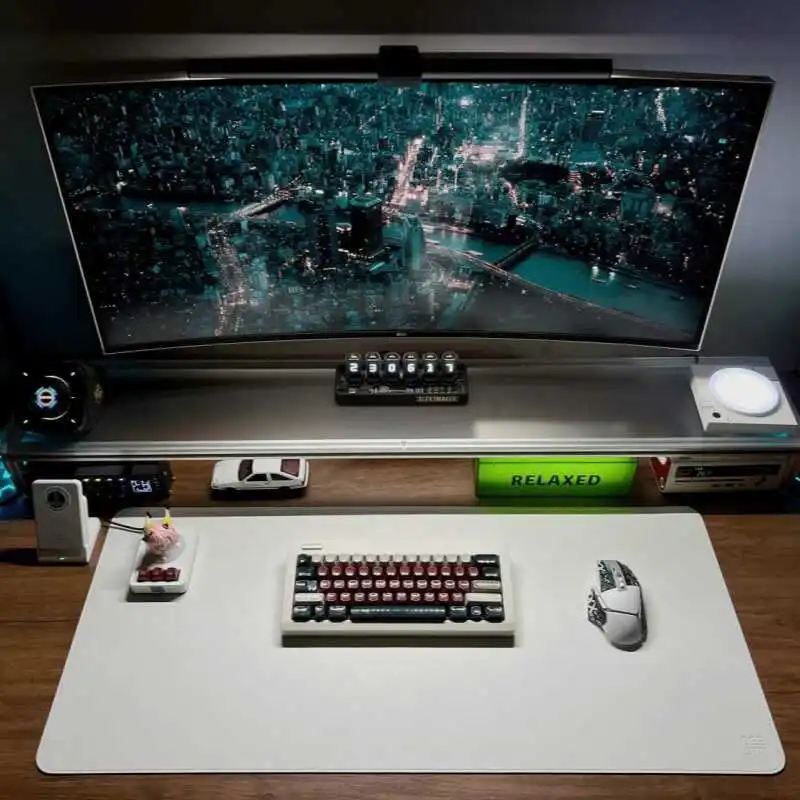 Aluminium monitorstandaard Acr - Desk Setup With Laptop And Monitor recensie en prijs